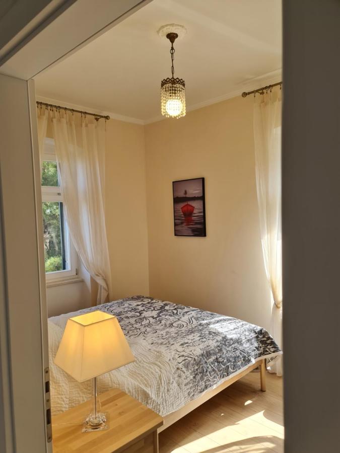 Villa Jure - Apartment Mirjana Lovran Εξωτερικό φωτογραφία